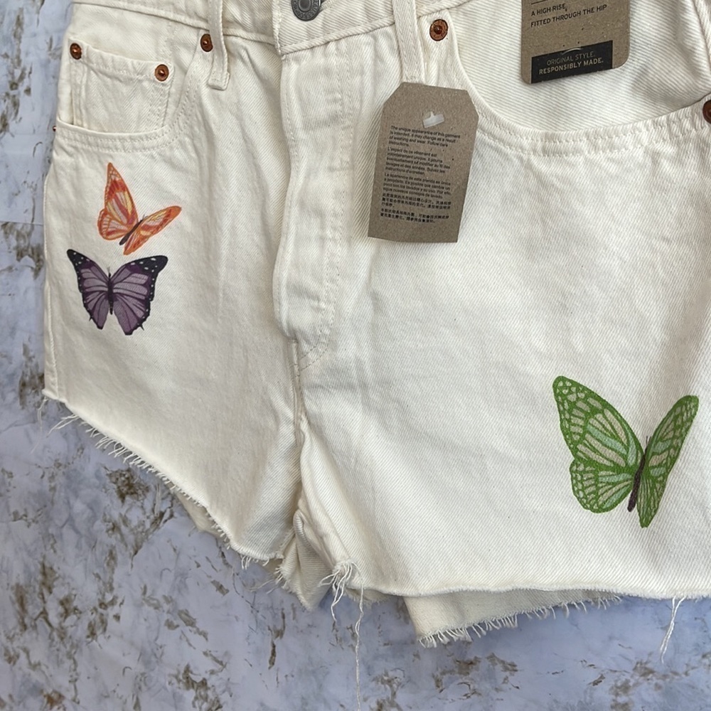 Levi’s 501 High Rise Butterfly Shorts l SIZE 29 - Picture 5 of 10